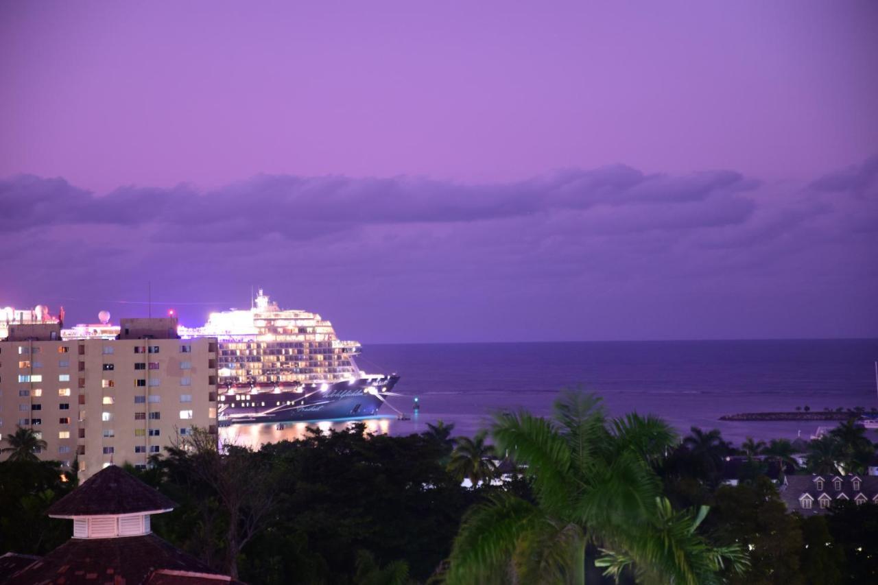 The View At Mystic Ridge Penthouse 78A Apartment Ocho Rios Bagian luar foto